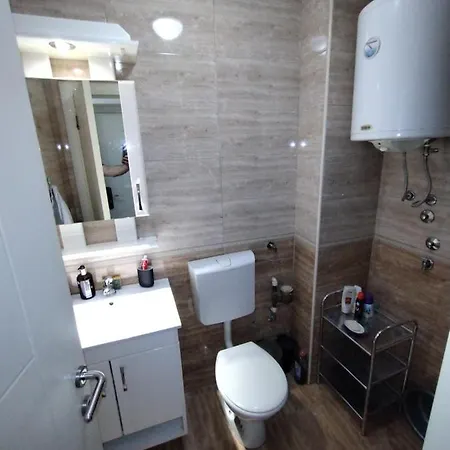 F100 كراغوييفاك